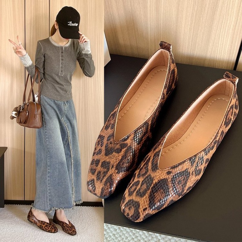 Leatherwork Patterns - Sepatu Tunggal Wanita Pola Ular Baru