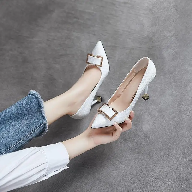 Sepatu Wanita Hak Tinggi Tipis - Leatherwork Patterns ulasan dan harga