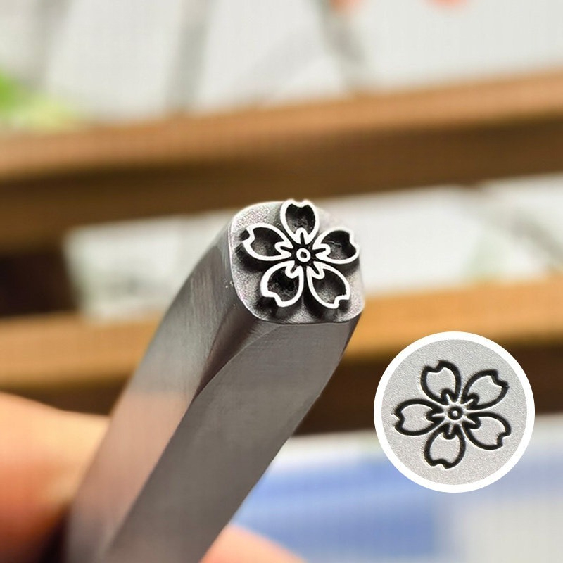 Alat Stamping Logam Motif Bung - Leatherwork Patterns ulasan dan harga